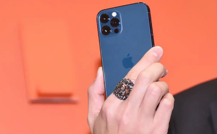 宜州苹果手机维修分享iPhone12系列重启方法教程 